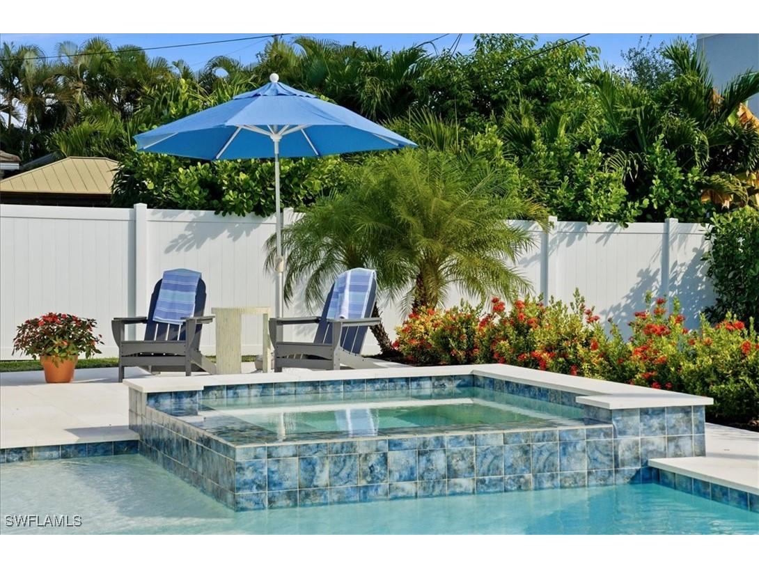 526 104th Avenue N Naples FL 34108 225080924 image33