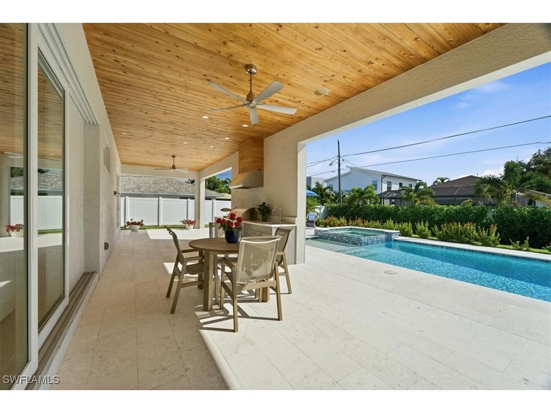 526 104th Avenue N Naples FL 34108 226002575 image39