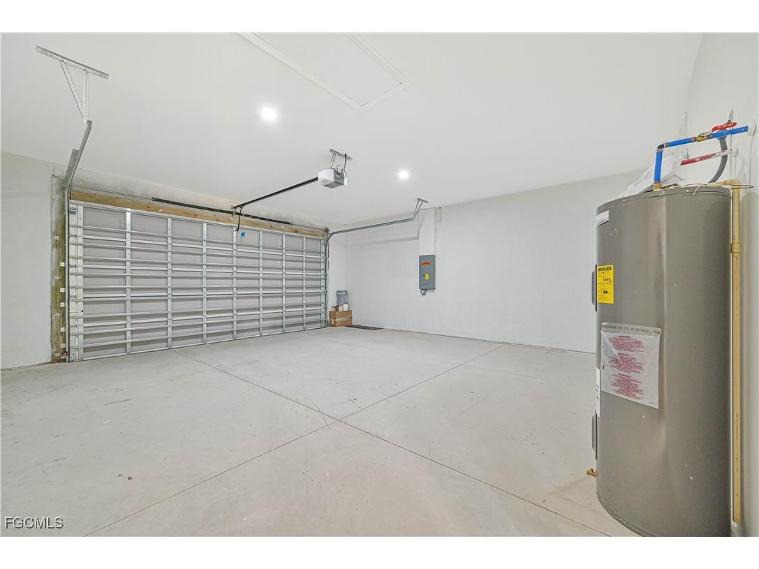 526/528 Grant Boulevard Lehigh Acres FL 33974 2025004092 image16