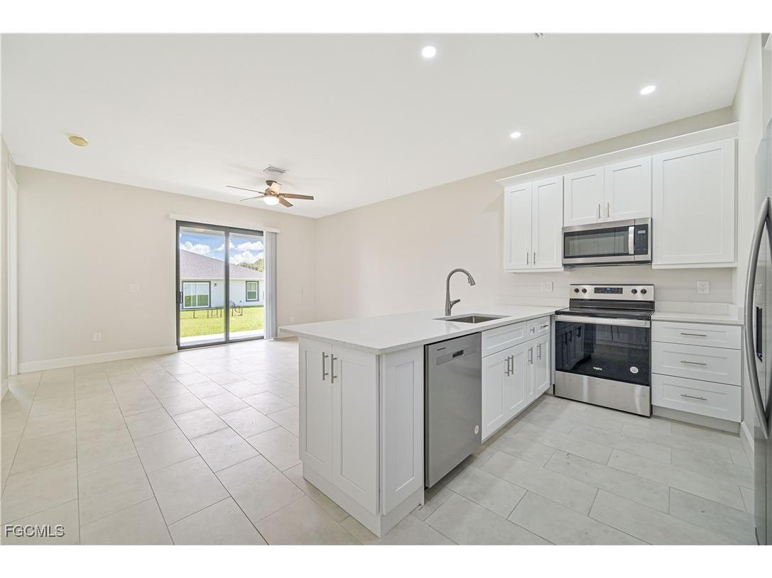 526/528 Grant Boulevard Lehigh Acres FL 33974 2025004092 image3