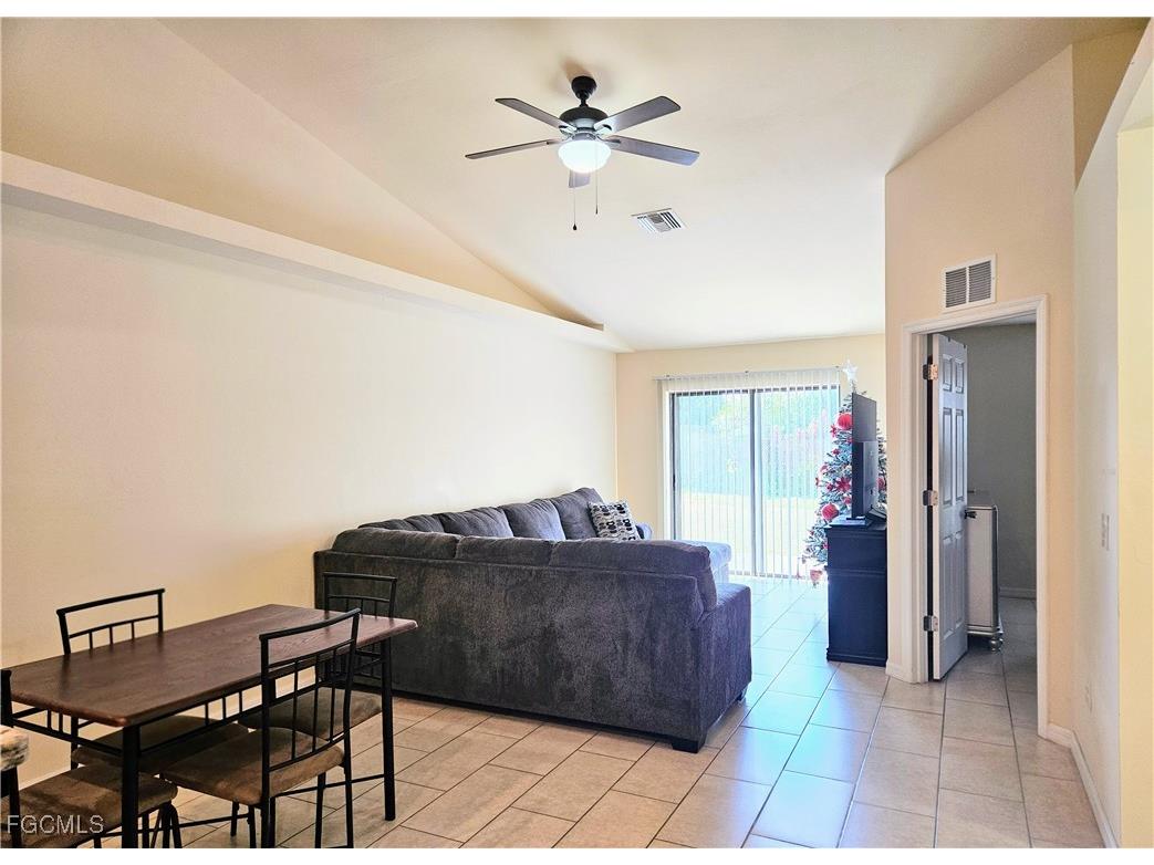 526-600 Skyline Boulevard Cape Coral FL 33991 2025021533 image7