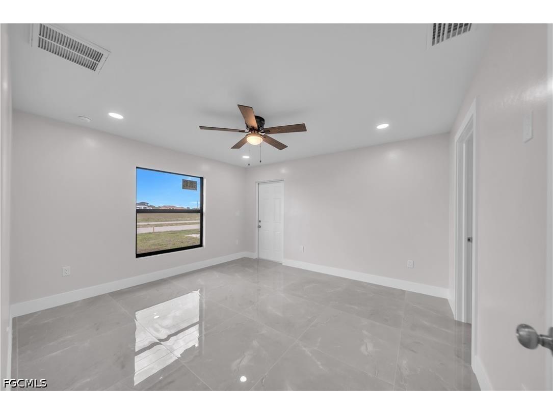 526 Kismet Parkway W Cape Coral FL 33993 2026018954 image19