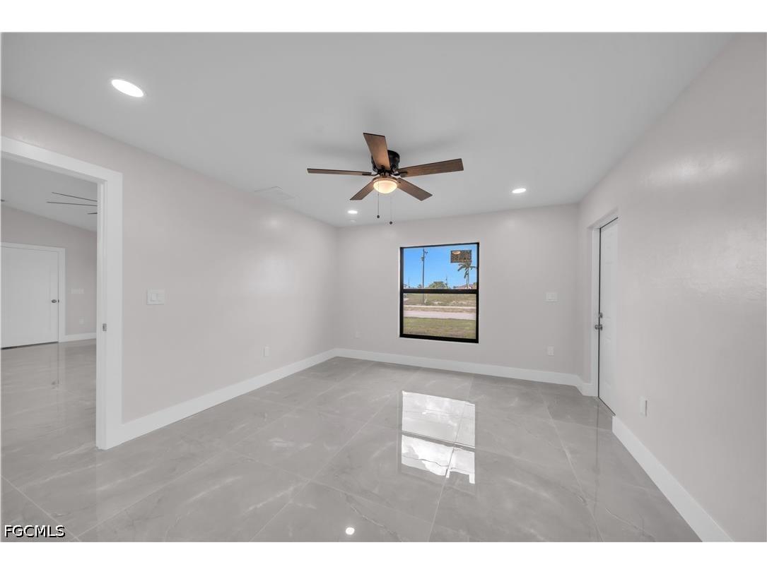 526 Kismet Parkway W Cape Coral FL 33993 2026018954 image20