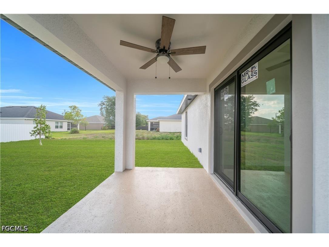 526 Kismet Parkway W Cape Coral FL 33993 2026018954 image24