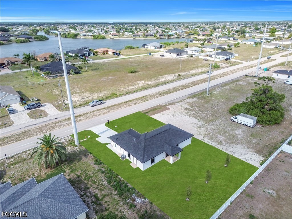 526 Kismet Parkway W Cape Coral FL 33993 2026018954 image3