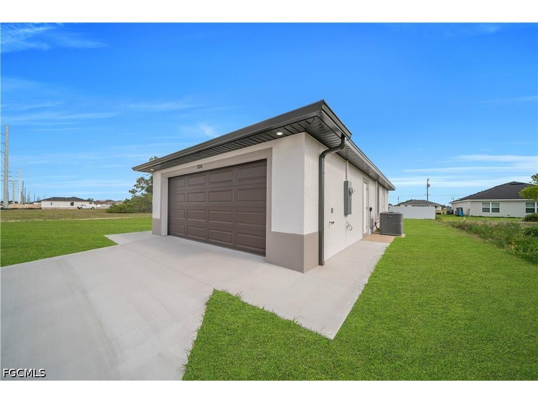 526 Kismet Parkway W Cape Coral FL 33993 2026018954 image5