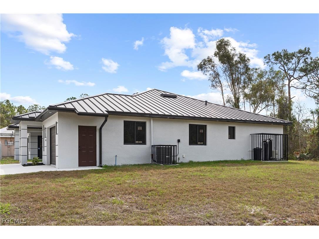 526 Knapp Street Lehigh Acres FL 33974 2026012975 image8