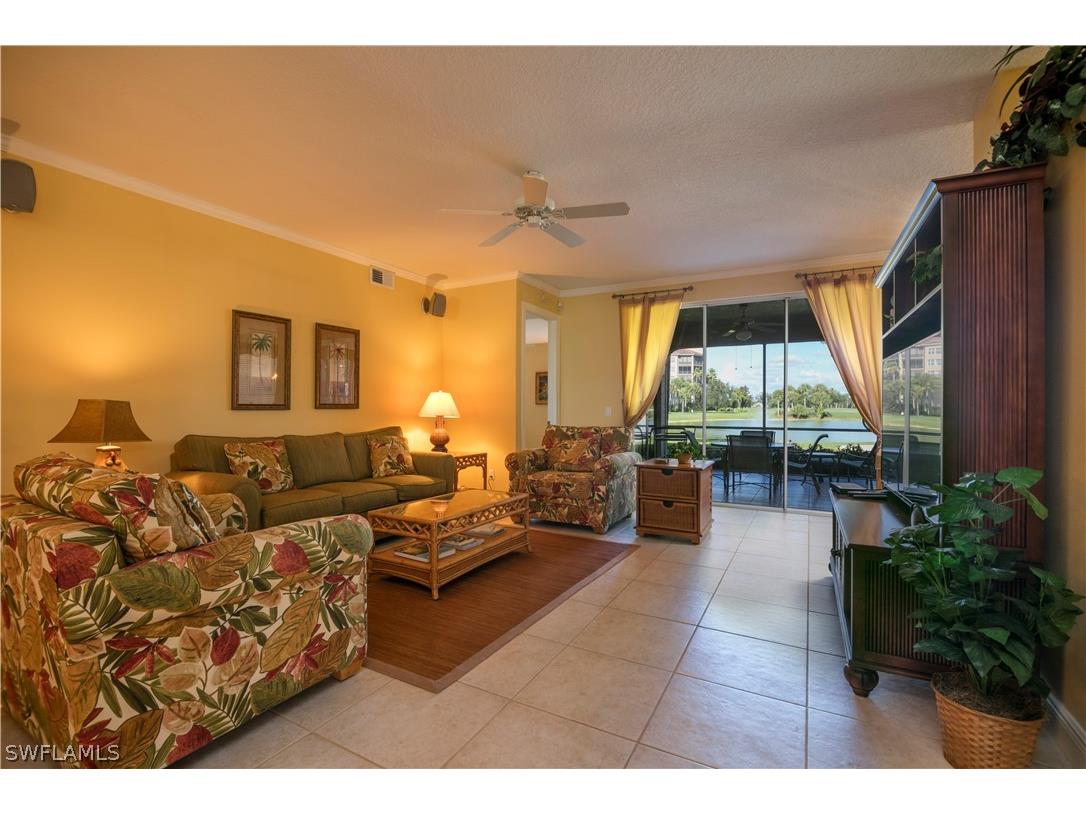 526 Laguna Royale Boulevard #302 Naples FL 34119 222070937 image1