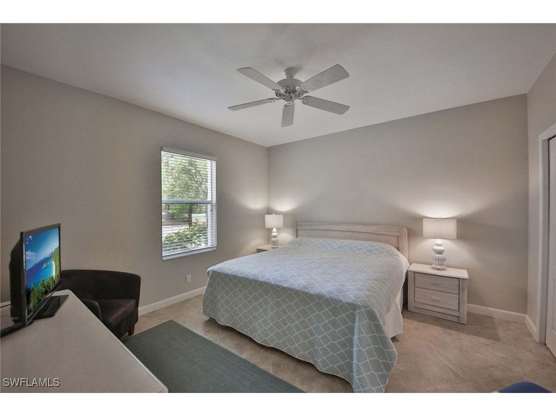 526 Lake Louise Circle #4-403 Naples FL 34110 225066760 image10