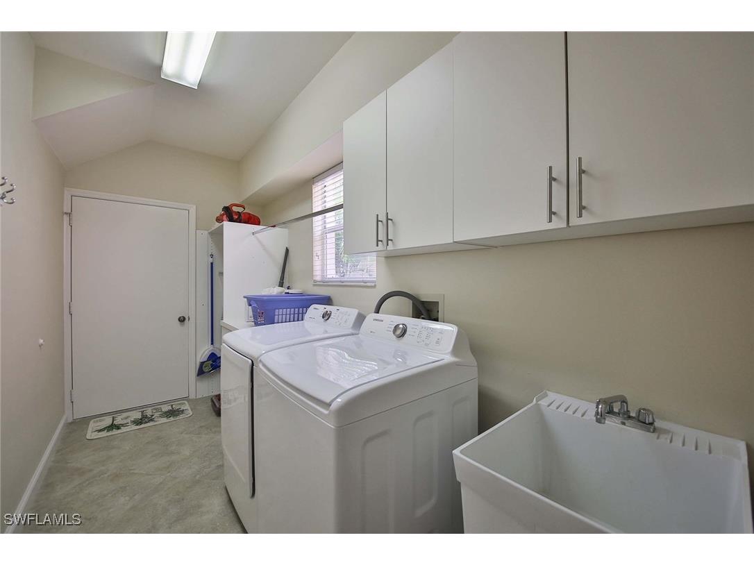 526 Lake Louise Circle #4-403 Naples FL 34110 225066760 image14