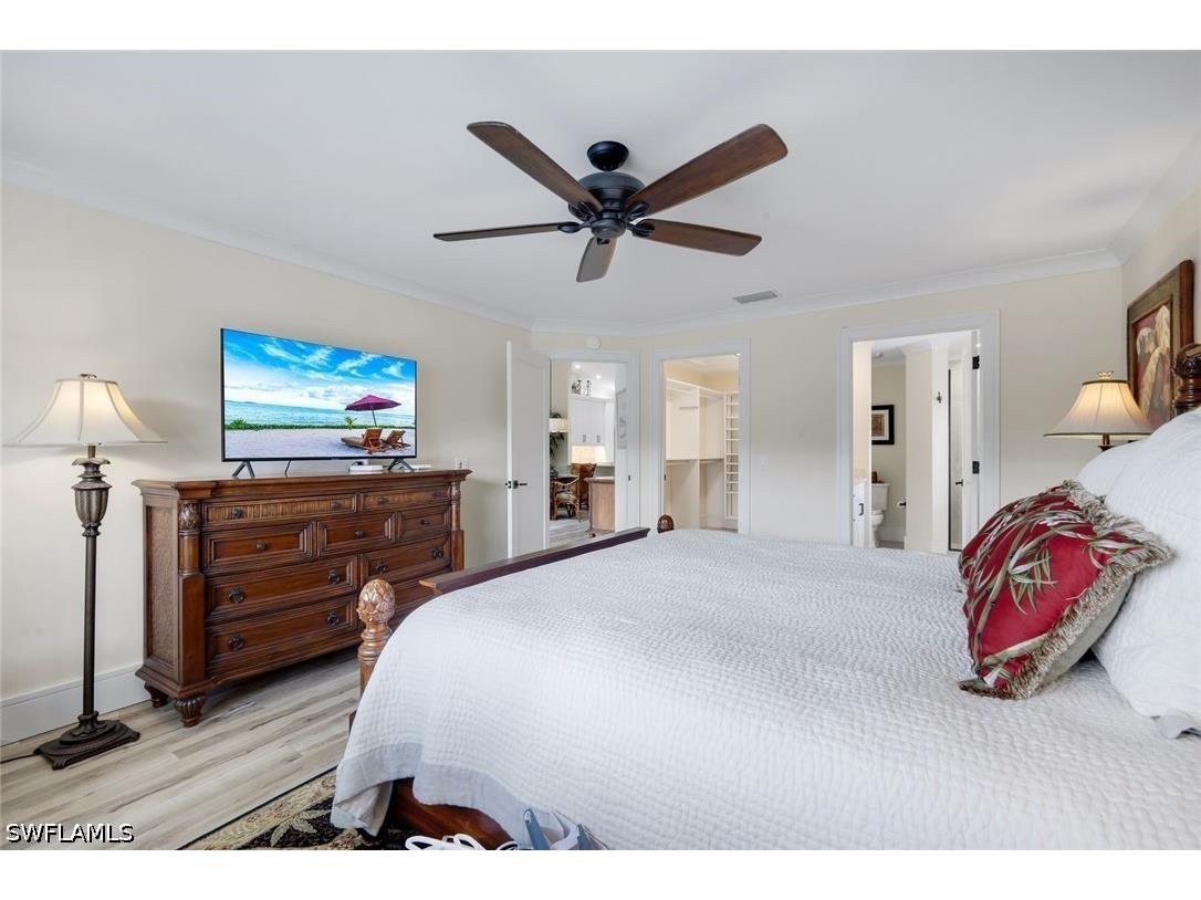 526 Lake Louise Circle #402 Naples FL 34110 226019622 image16