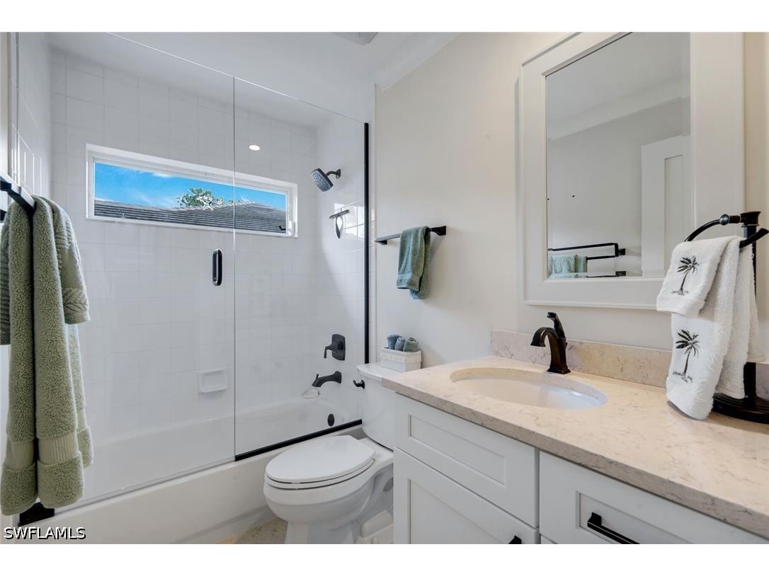 526 Lake Louise Circle #402 Naples FL 34110 226019622 image20