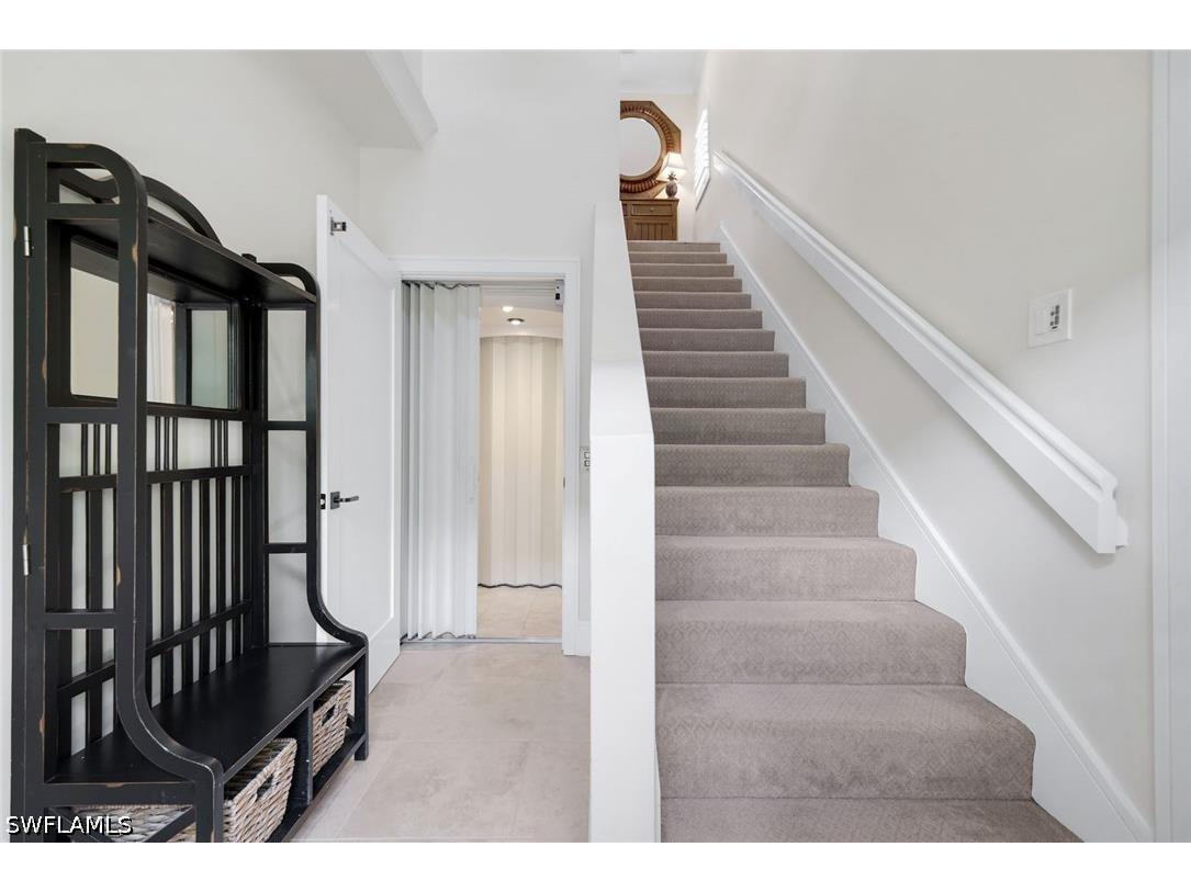 526 Lake Louise Circle #402 Naples FL 34110 226019622 image4