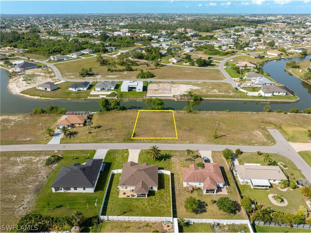 526 NE 5th Court Cape Coral FL 33909 224041959 image1