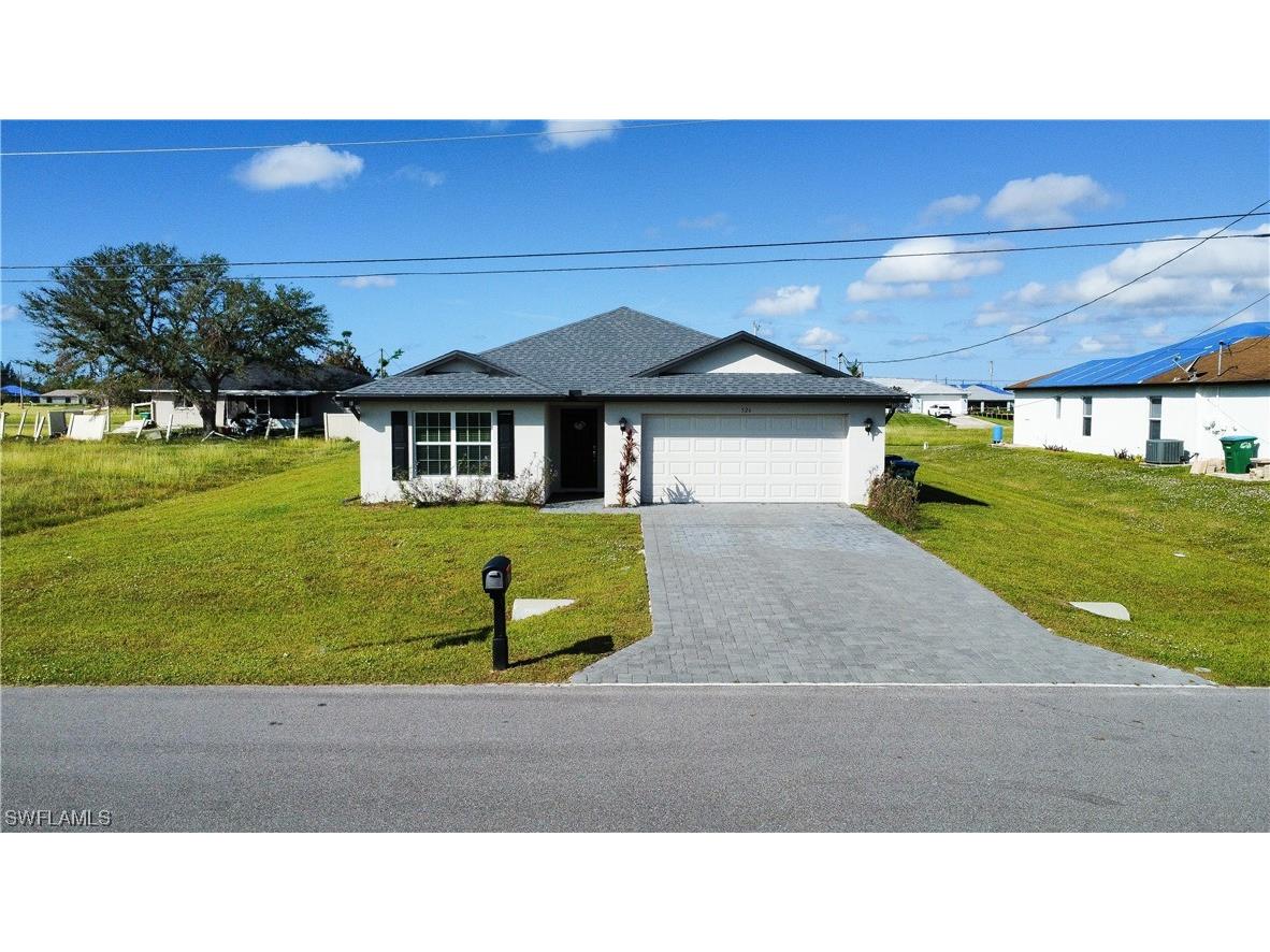 526 NE 7th Avenue Cape Coral FL 33909 223013737 image1