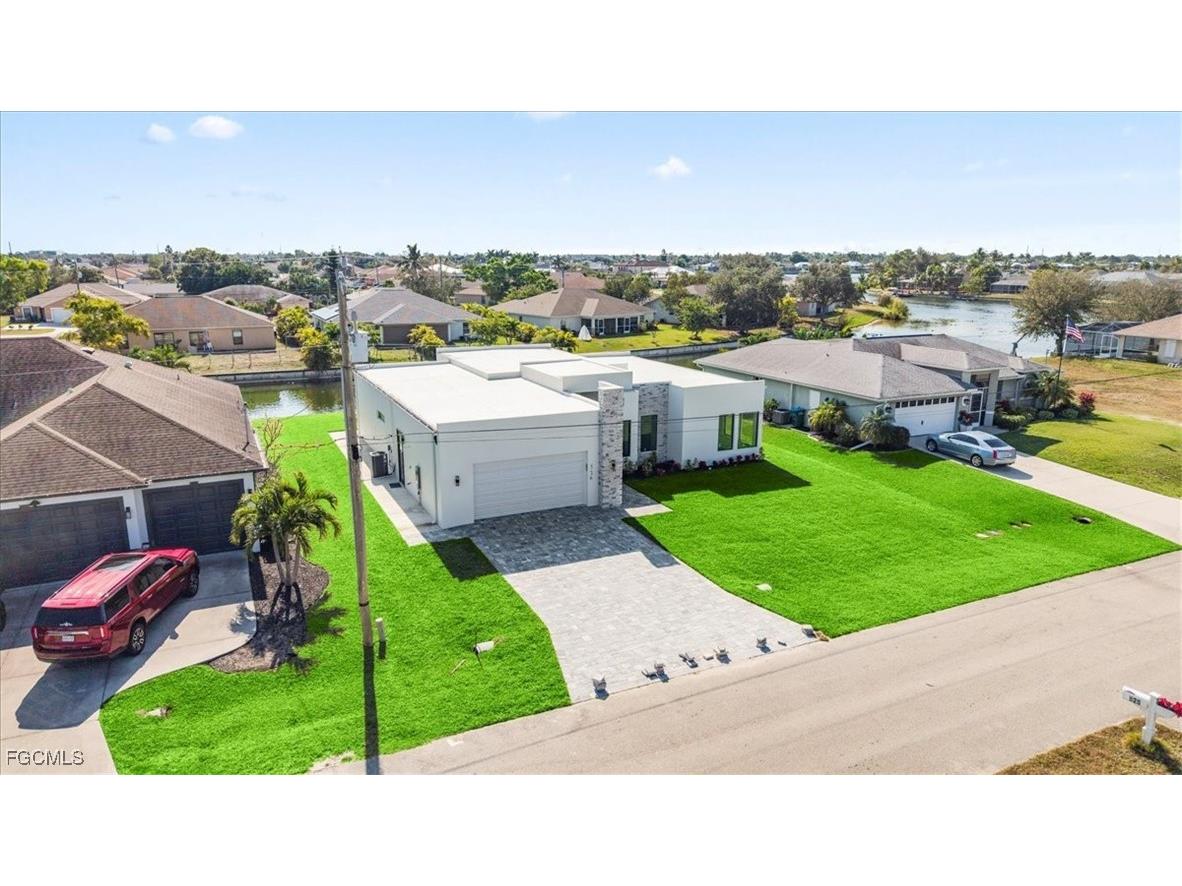 526 SE 4th Street Cape Coral FL 33990 2025020228 image49