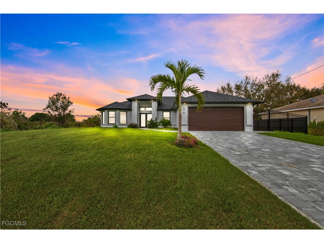 526 Wabasso Avenue S Lehigh Acres FL 33974 2025021161 image1