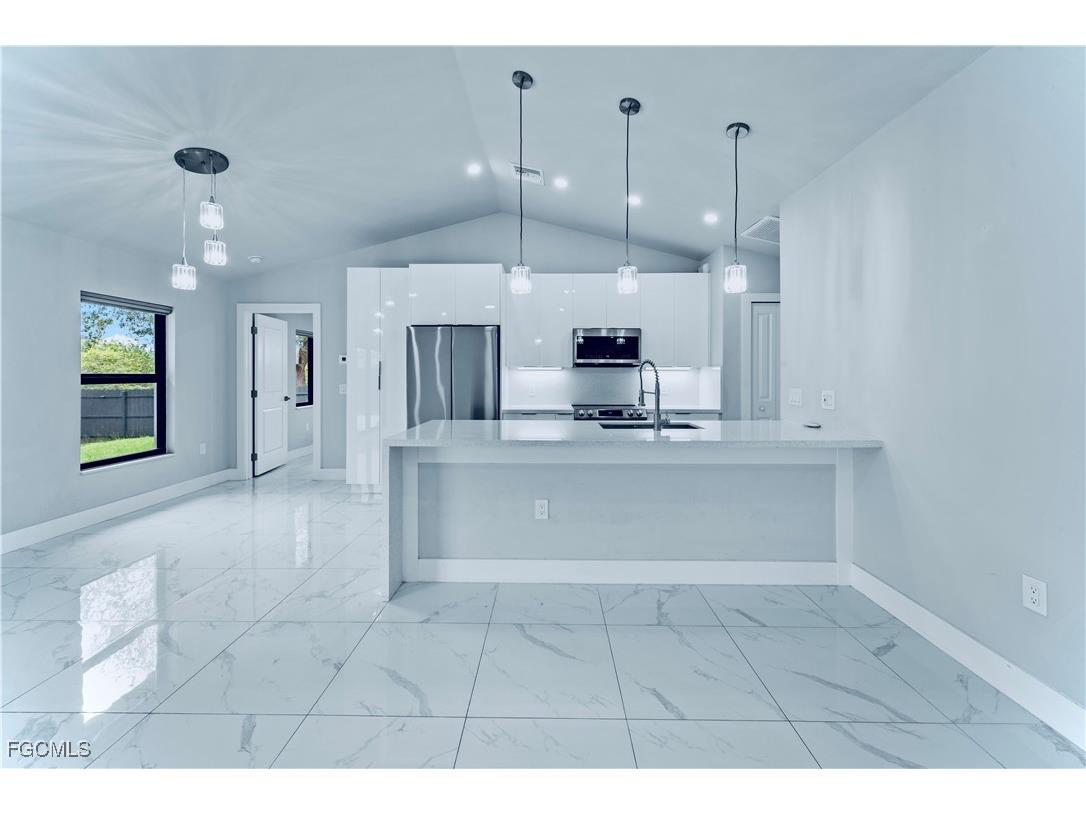 526 Wabasso Avenue S Lehigh Acres FL 33974 2025021161 image12