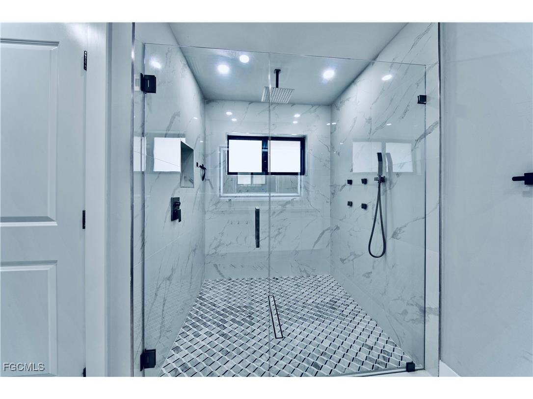 526 Wabasso Avenue S Lehigh Acres FL 33974 2025021161 image9