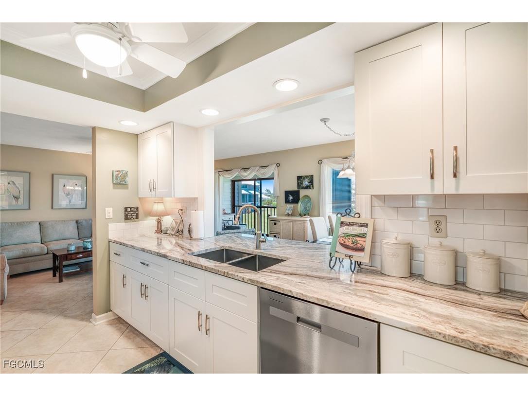 5261 Blue Crab Circle #5 Bokeelia FL 33922 2026005591 image1