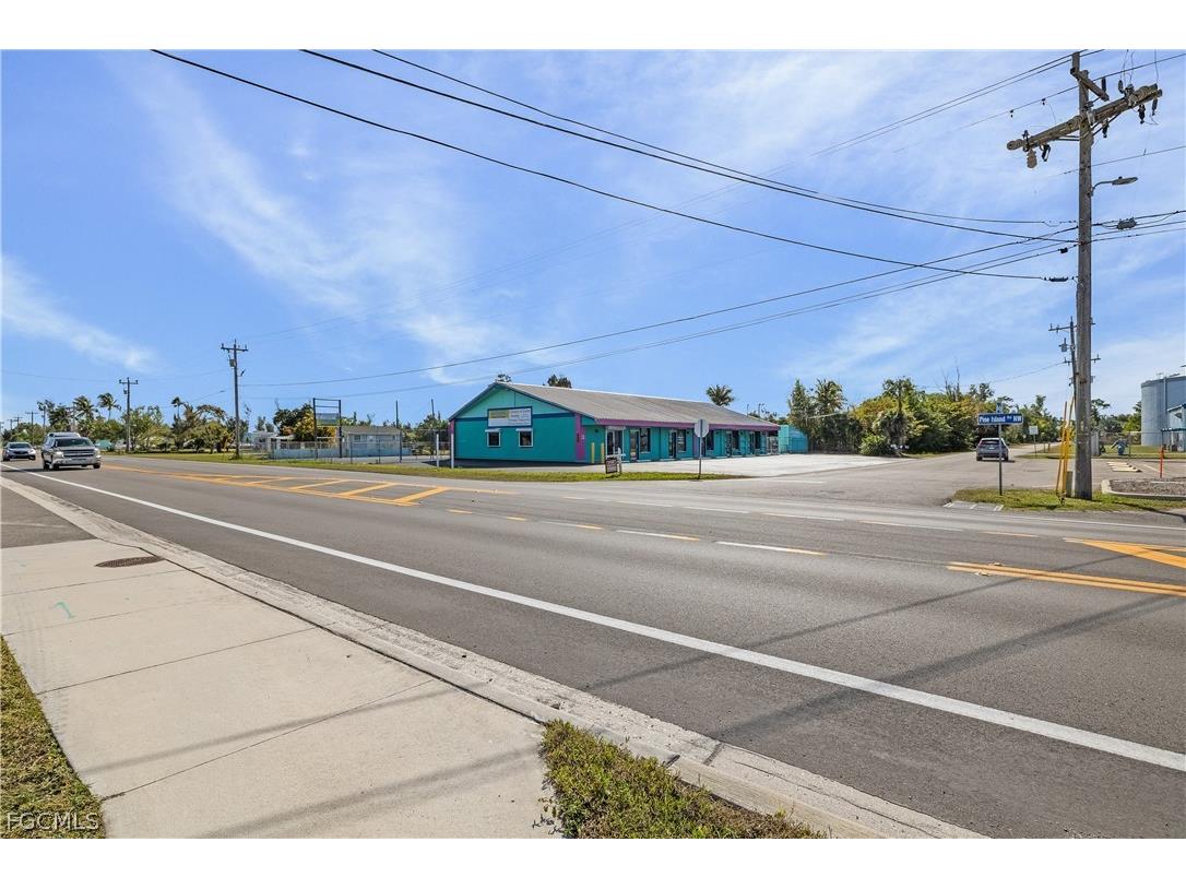 5261 Pine Island Road Bokeelia FL 33922 2026007144 image4