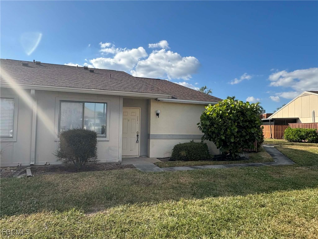 5266 Cedarbend Drive Fort Myers FL 33919 2026001091 image1