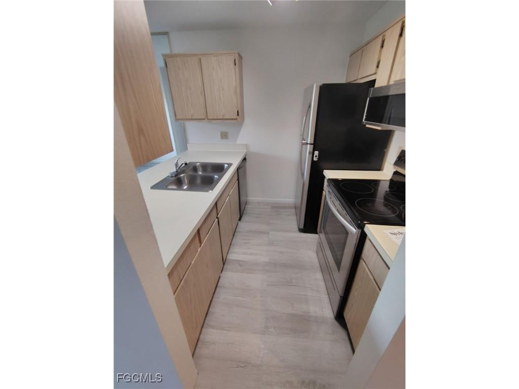 5266 Cedarbend Drive Fort Myers FL 33919 2026001091 image11