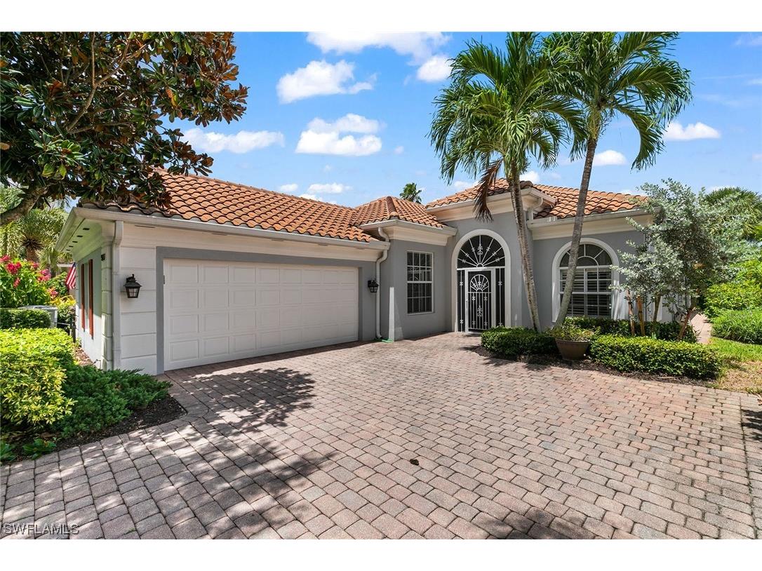 5267 Hawkesbury Way Naples FL 34119 223061837 image1