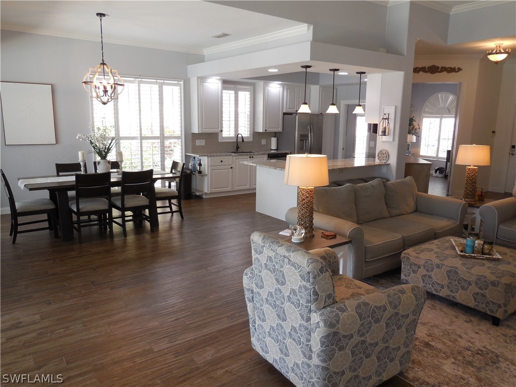 5267 Hawkesbury Way Naples FL 34119 226012397 image7