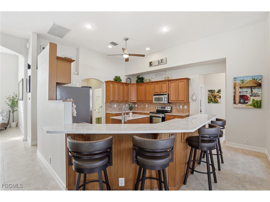 5267 Tiffany Court Cape Coral FL 33904 2025019645 image11