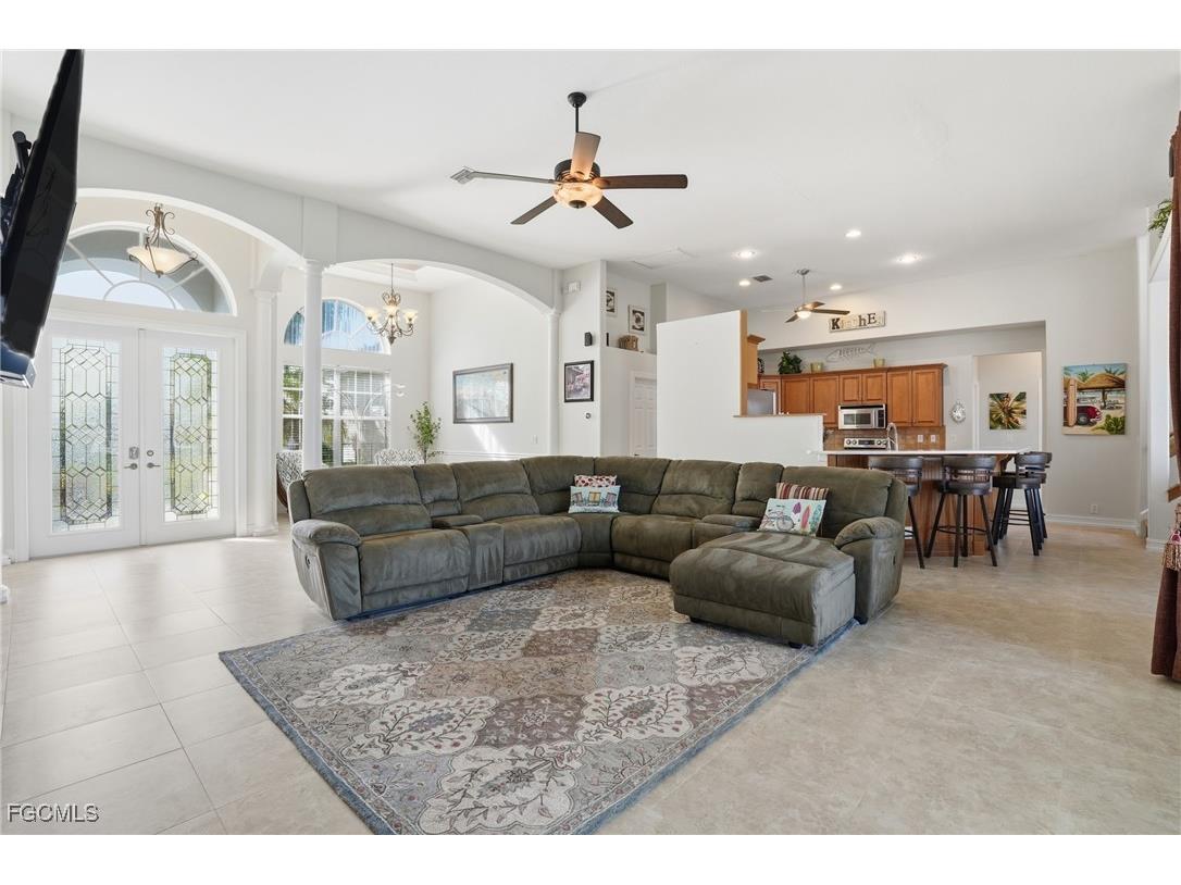 5267 Tiffany Court Cape Coral FL 33904 2025019645 image9