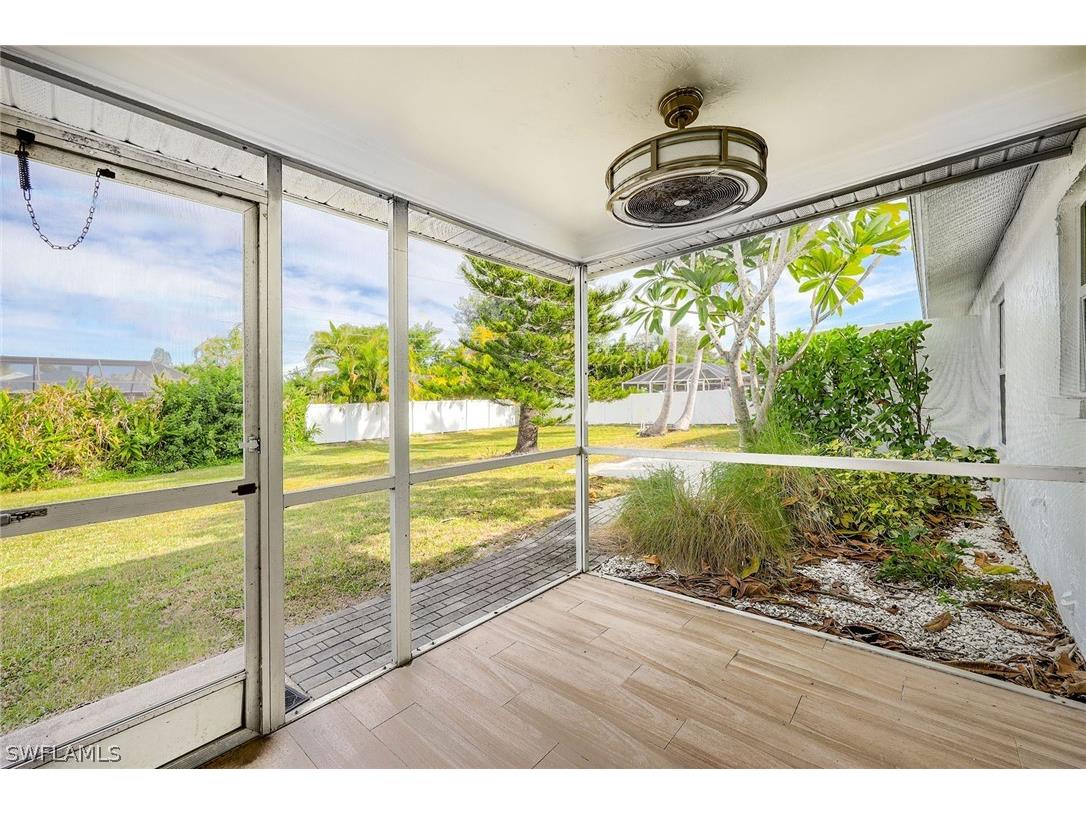 527 109th Avenue N Naples FL 34108 226010507 image16
