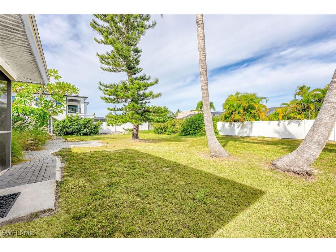 527 109th Avenue N Naples FL 34108 226010507 image23