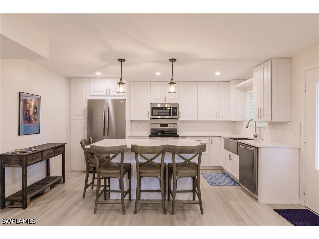 527 Broad Avenue S #527 Naples FL 34102 226023833 image10