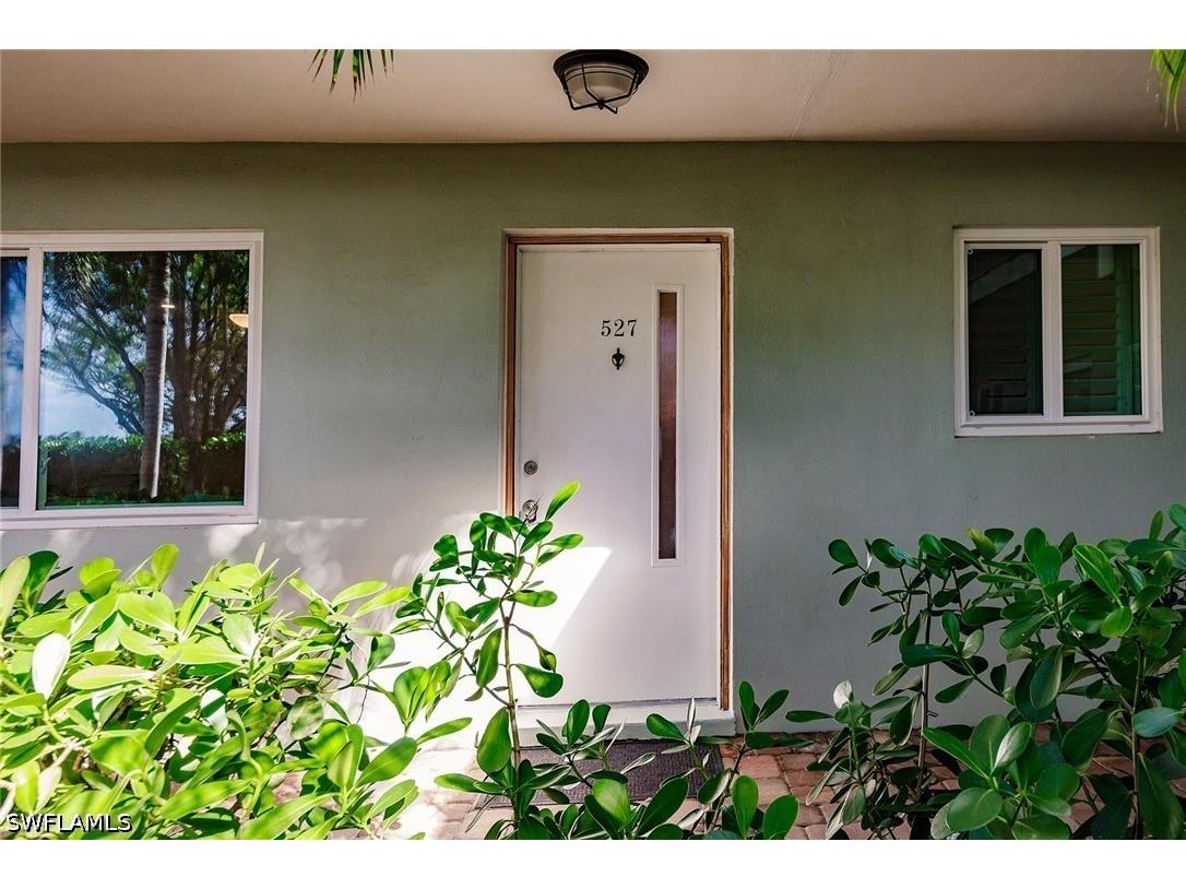 527 Broad Avenue S #527 Naples FL 34102 226023833 image4