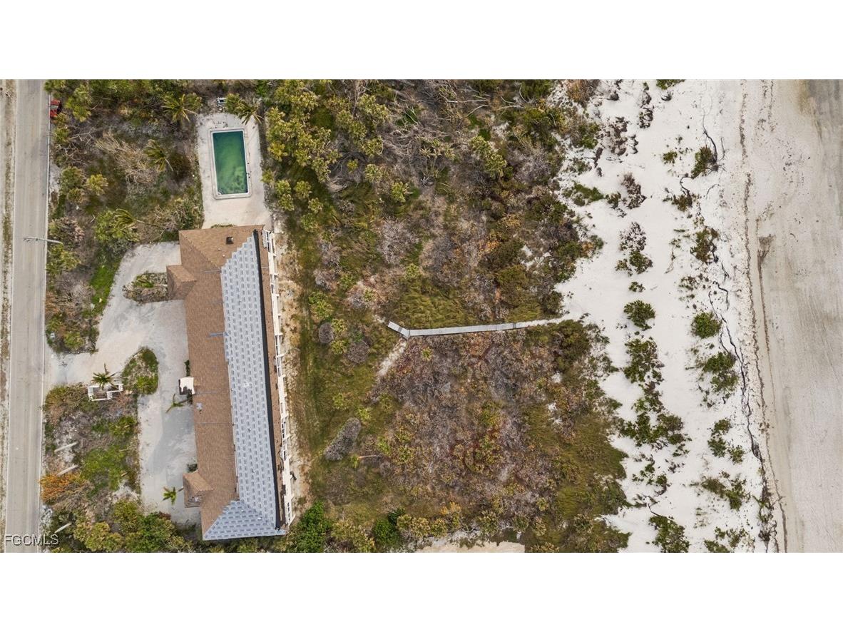 527 E Gulf Drive #204 Sanibel FL 33957 2025014414 image4