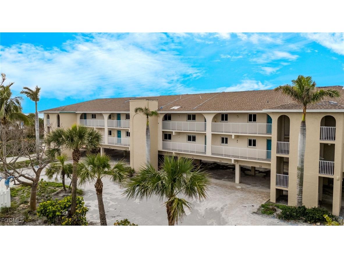 527 E Gulf Drive #204 Sanibel FL 33957 2025014414 image7