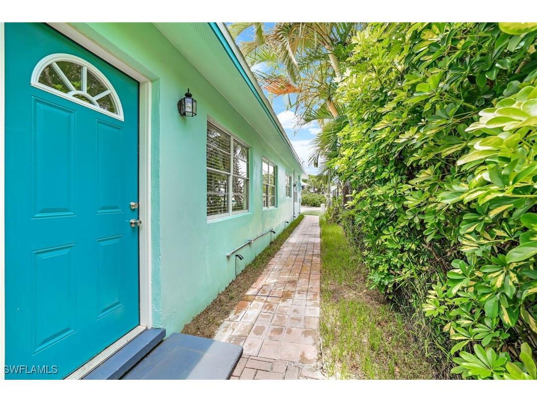 527 Goodland Drive W Goodland FL 34140 225060186 image3