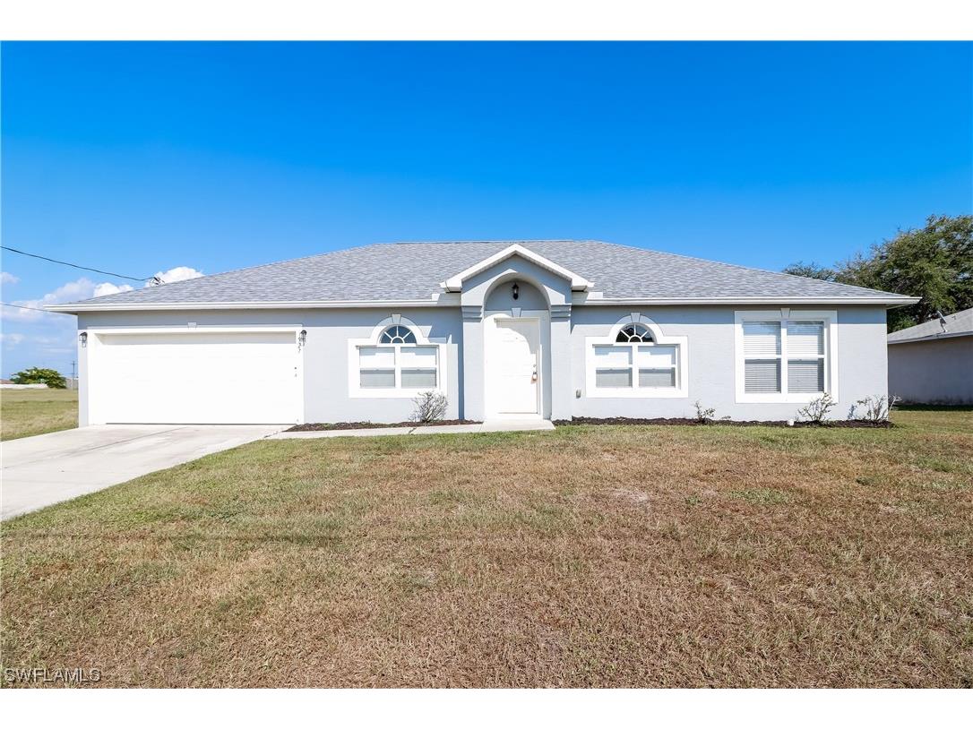 527 NE 6th Place Cape Coral FL 33909 224013143 image1