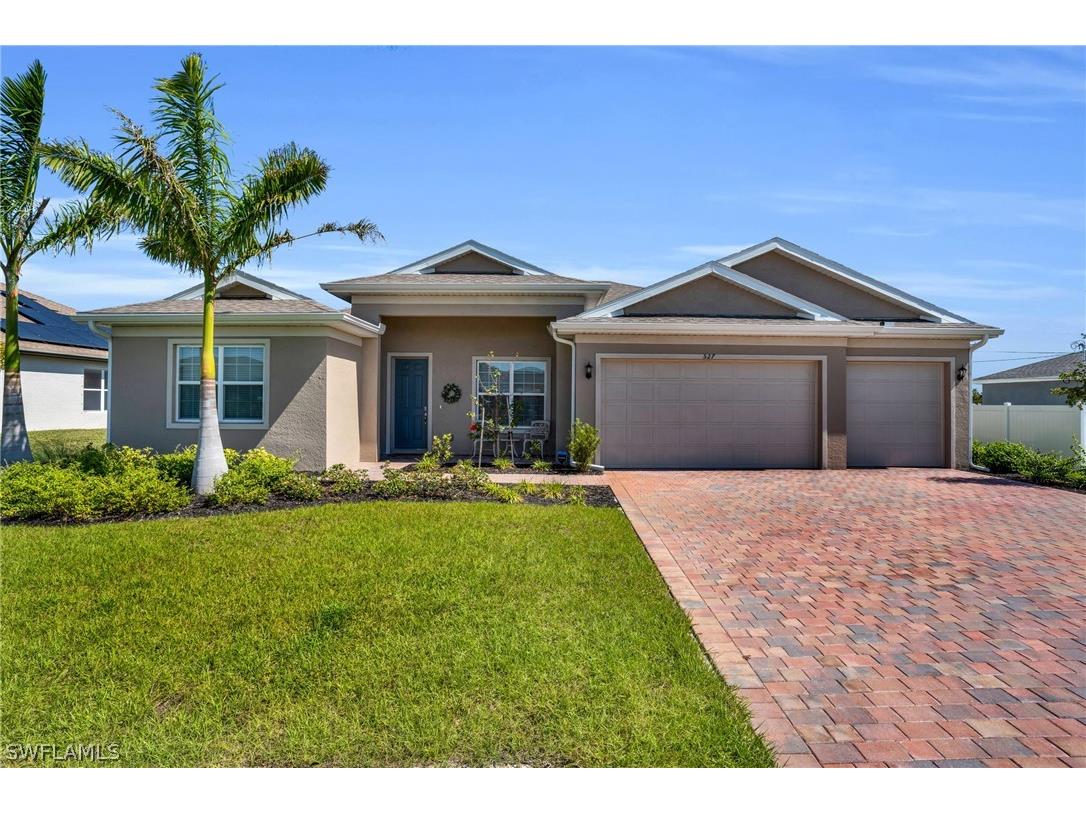 527 NE 6th Terrace Cape Coral FL 33909 224026663 image1