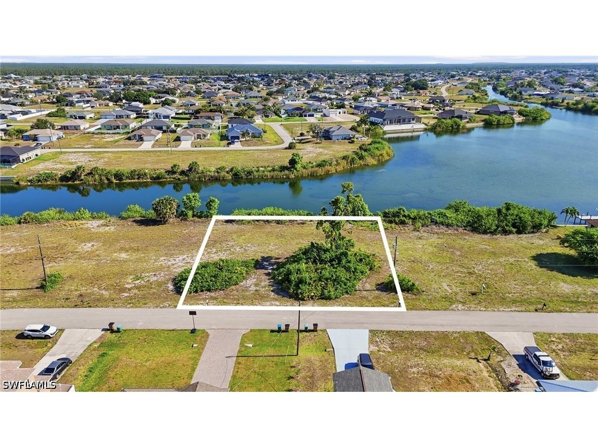 527 NW 24th Terrace Cape Coral FL 33993 226019564 image2