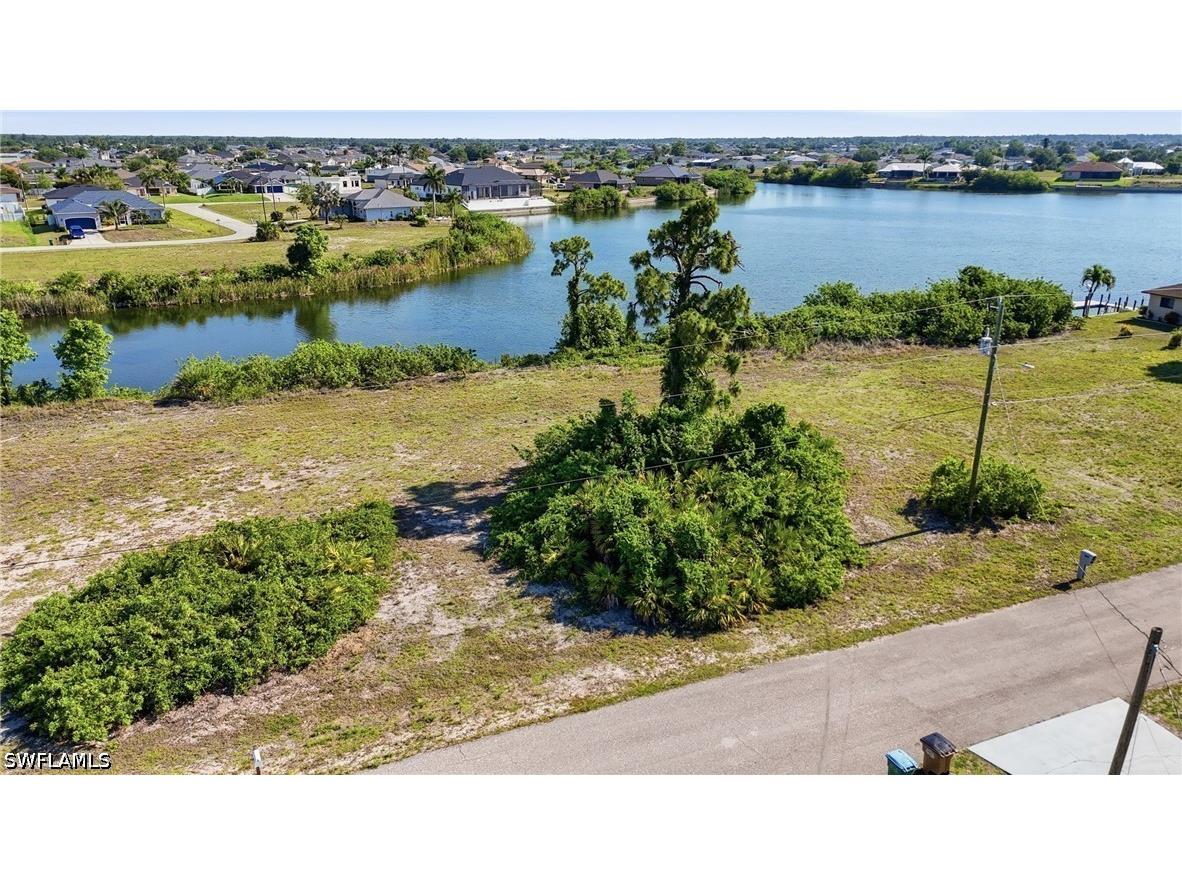 527 NW 24th Terrace Cape Coral FL 33993 226019564 image9