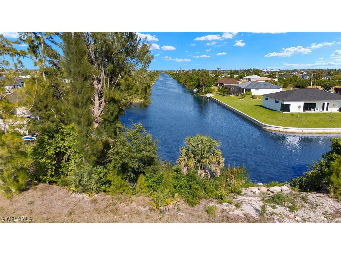 527 NW 7th Avenue Cape Coral FL 33993 224039036 image1