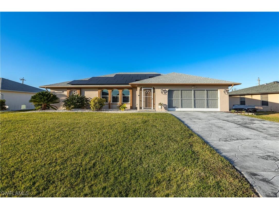 527 SW 32nd Terrace Cape Coral FL 33914 224013876 image1
