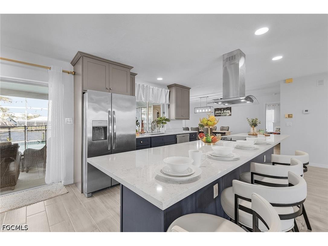 527 SW 57th Street Cape Coral FL 33914 2026020453 image3