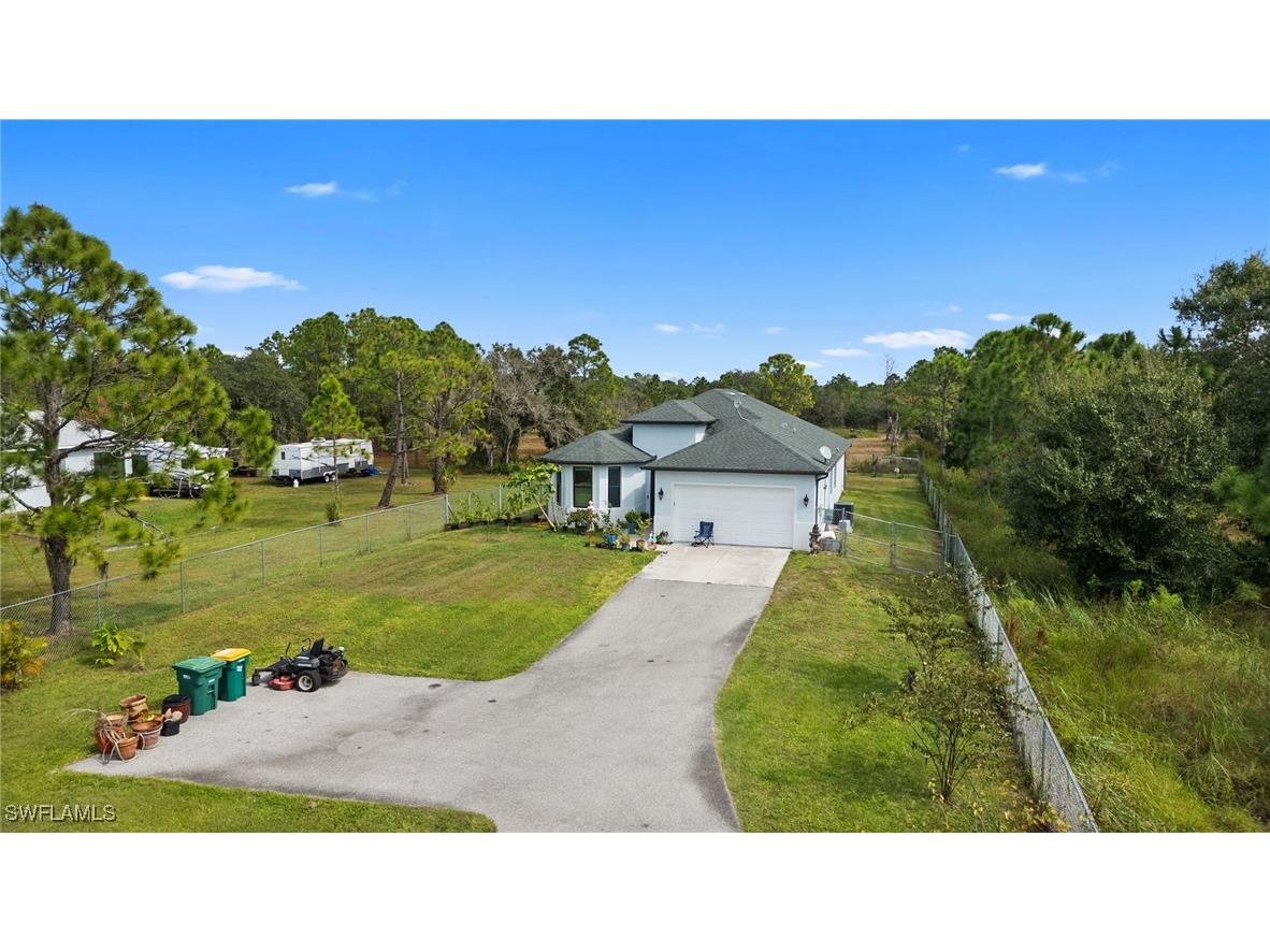 5270 42nd Street NE Naples FL 34120 225077090 image1