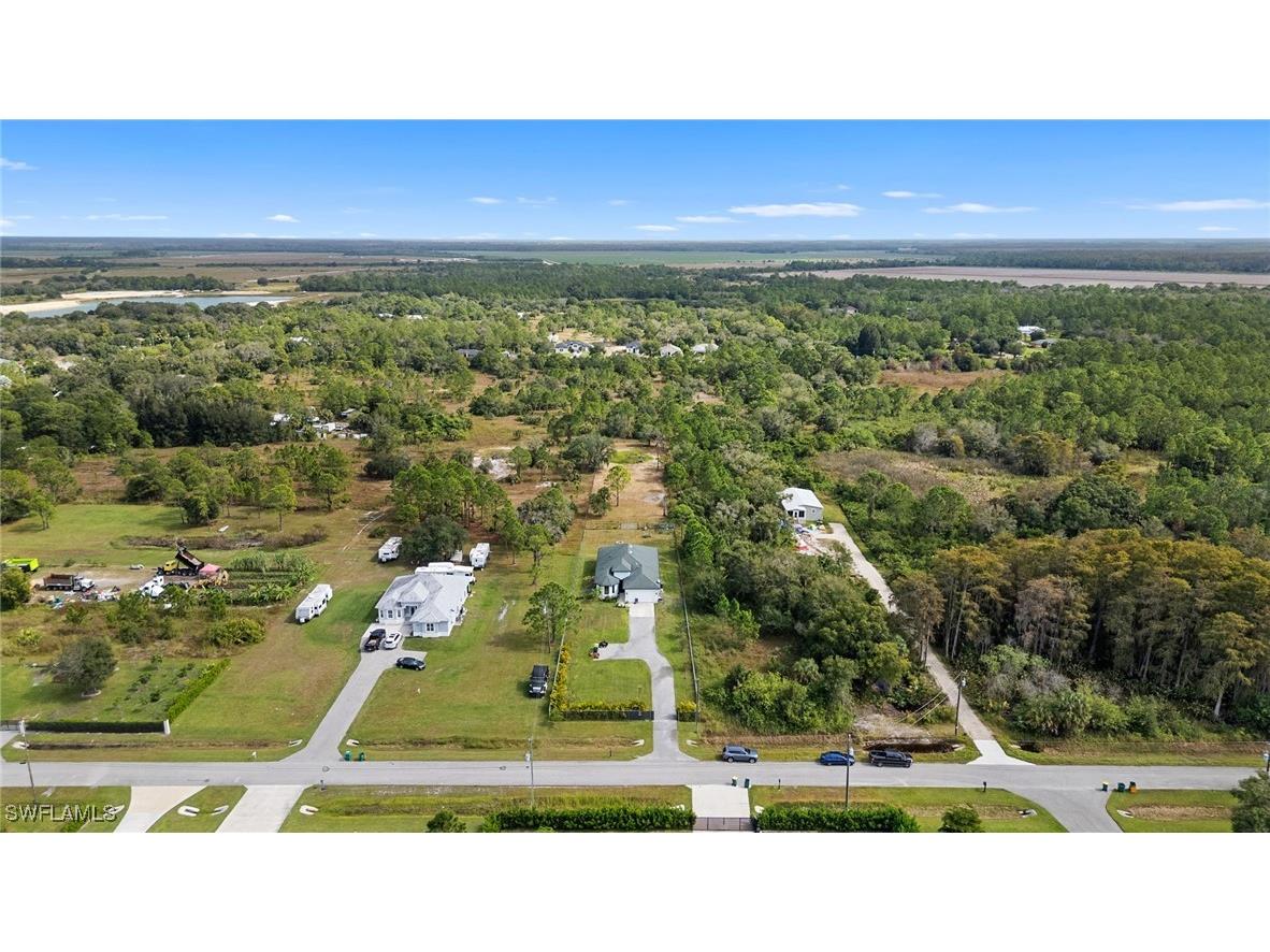 5270 42nd Street NE Naples FL 34120 225077090 image45