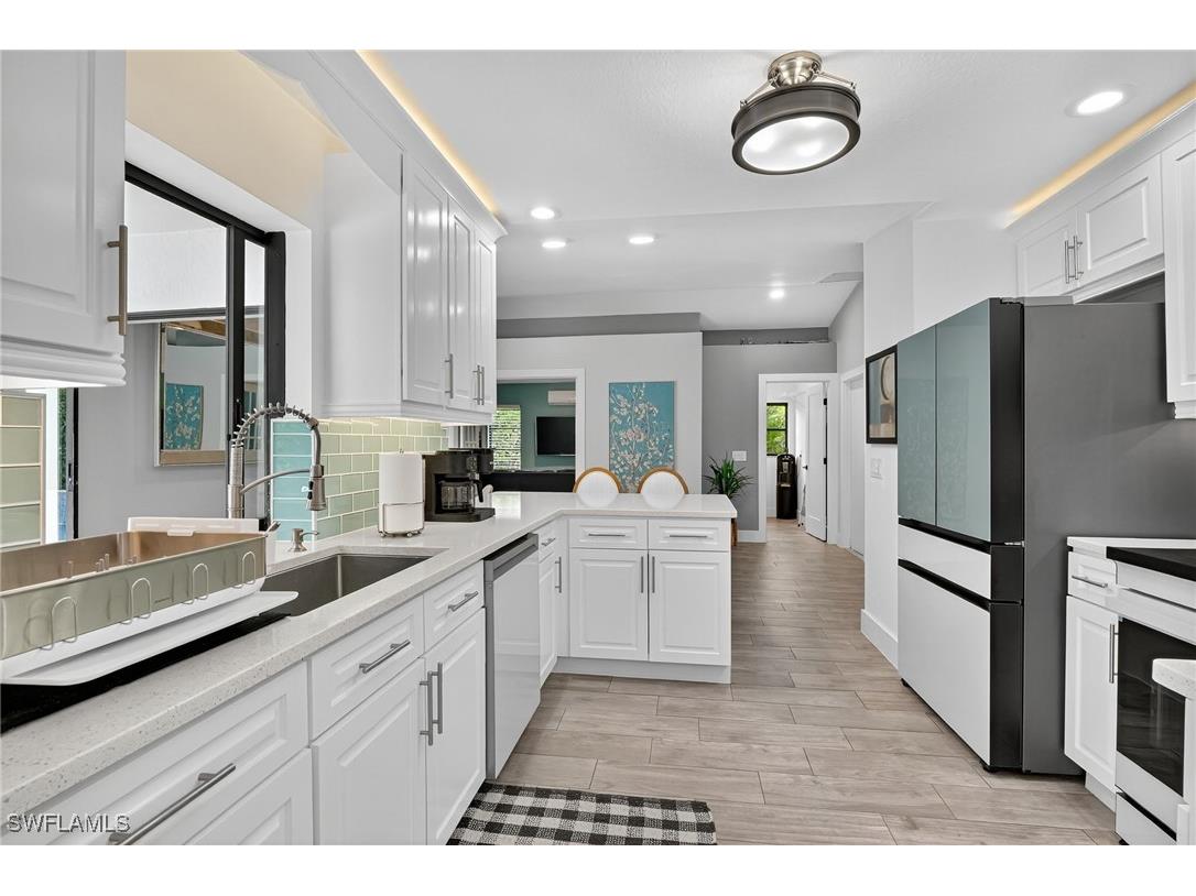 5270 Berkeley Drive Naples FL 34112 225079174 image16