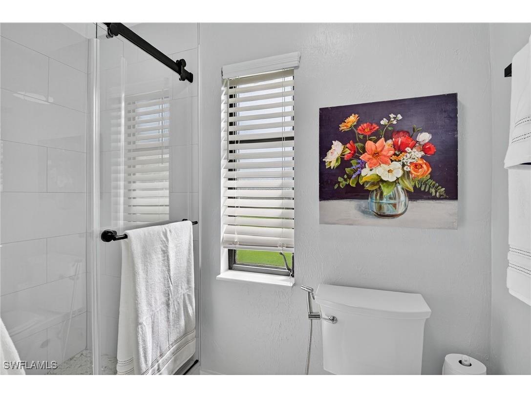 5270 Berkeley Drive Naples FL 34112 225079174 image21