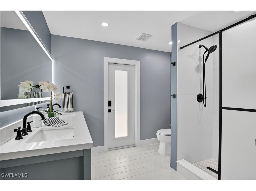 5270 Berkeley Drive Naples FL 34112 225079174 image24